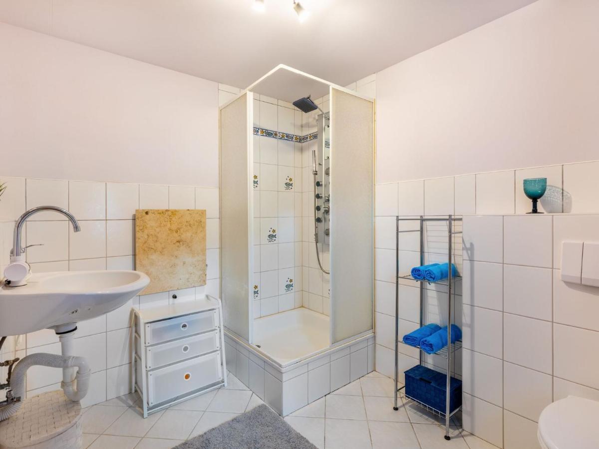 Snug Holiday Home In Divitz Spoldershagen Near Skydiving Esterno foto