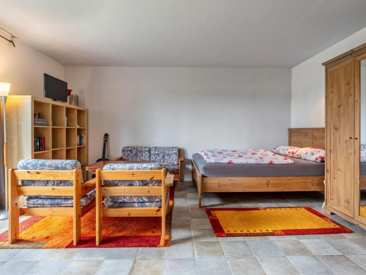 Snug Holiday Home In Divitz Spoldershagen Near Skydiving Esterno foto